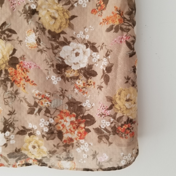 ⭐2/$25 Dynamite Flowy Tank - Picture 4 of 4